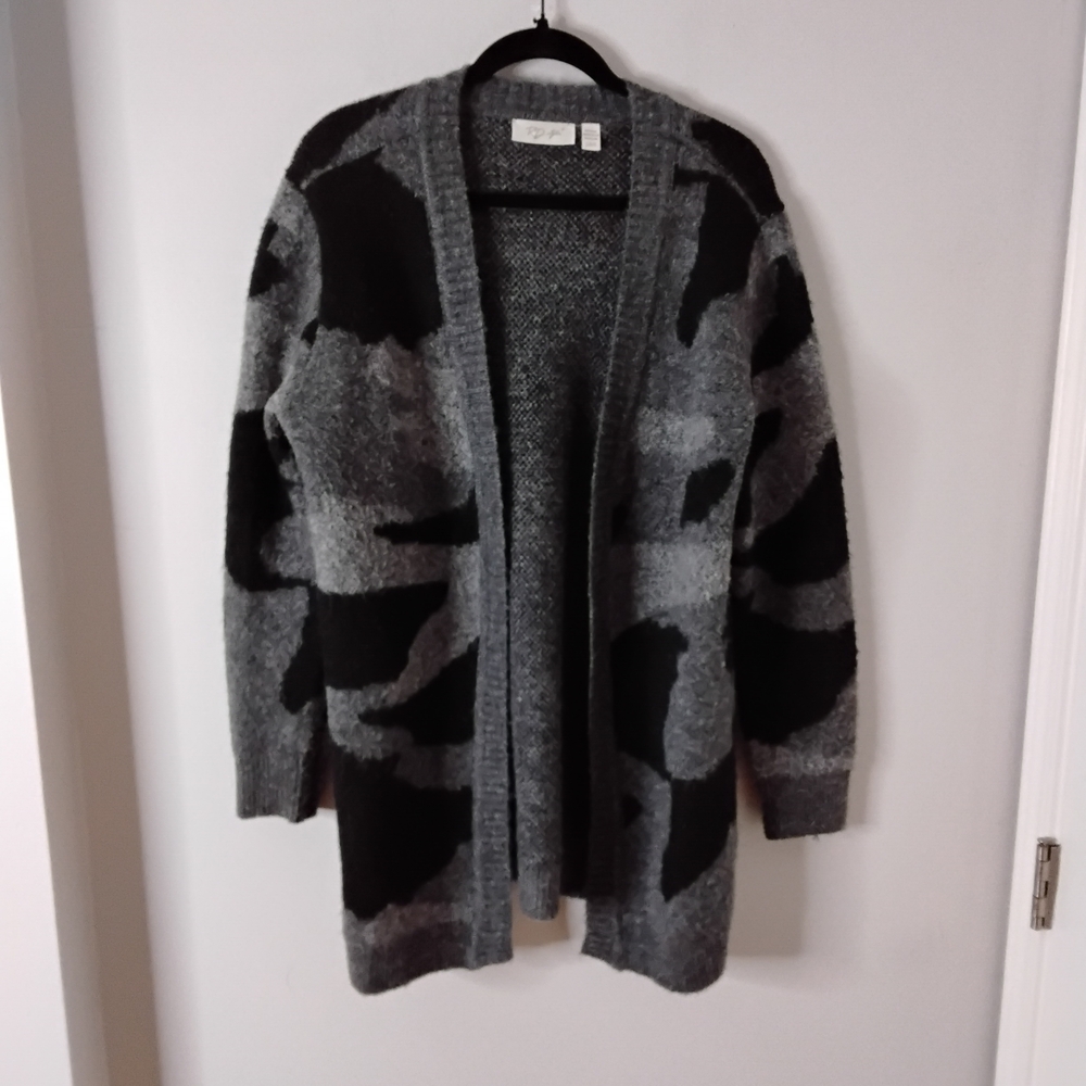 Stylish Gray and Black Women's Sweater